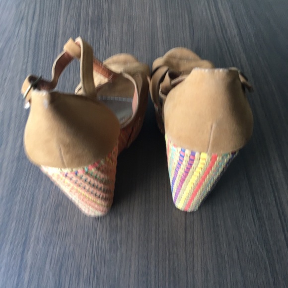 MULTI COLOR PLATFORM WEDGES - Picture 3 of 4